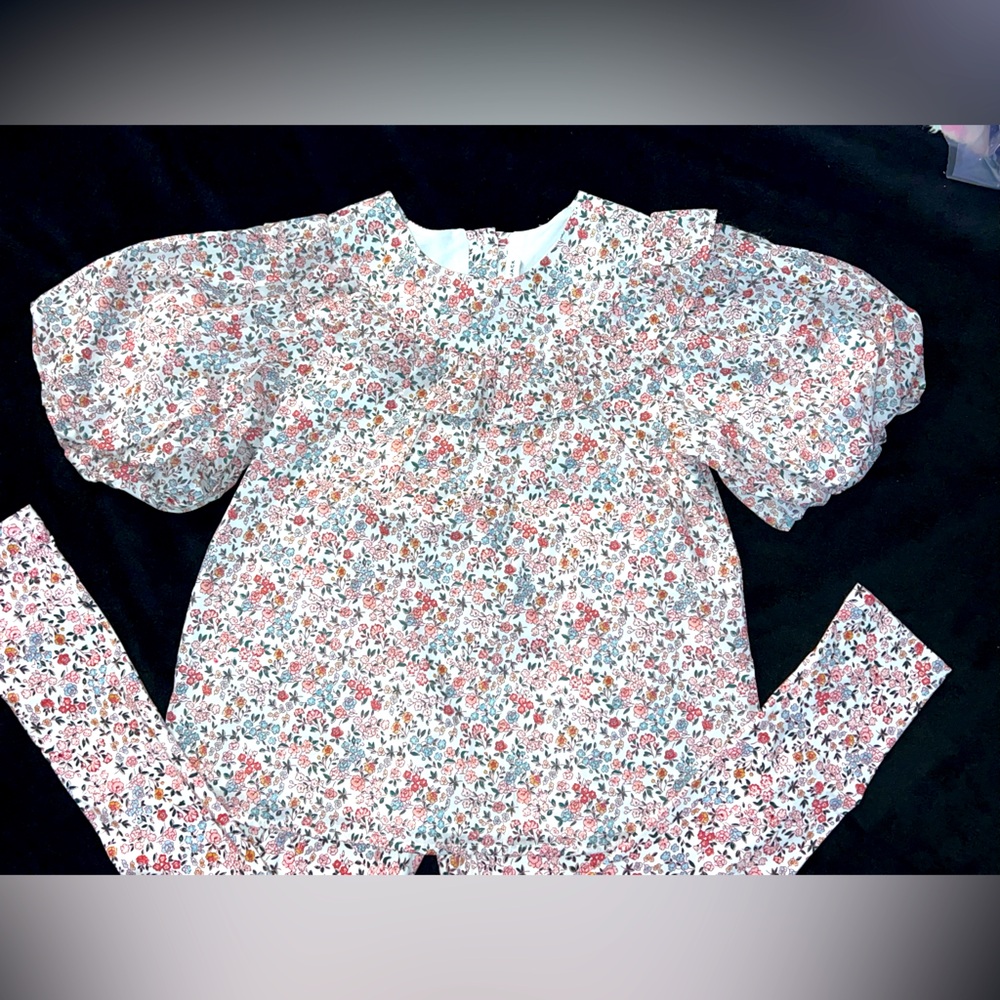 Janie and Jack Pink White Floral Ruffle Collared Top with matching leggings.